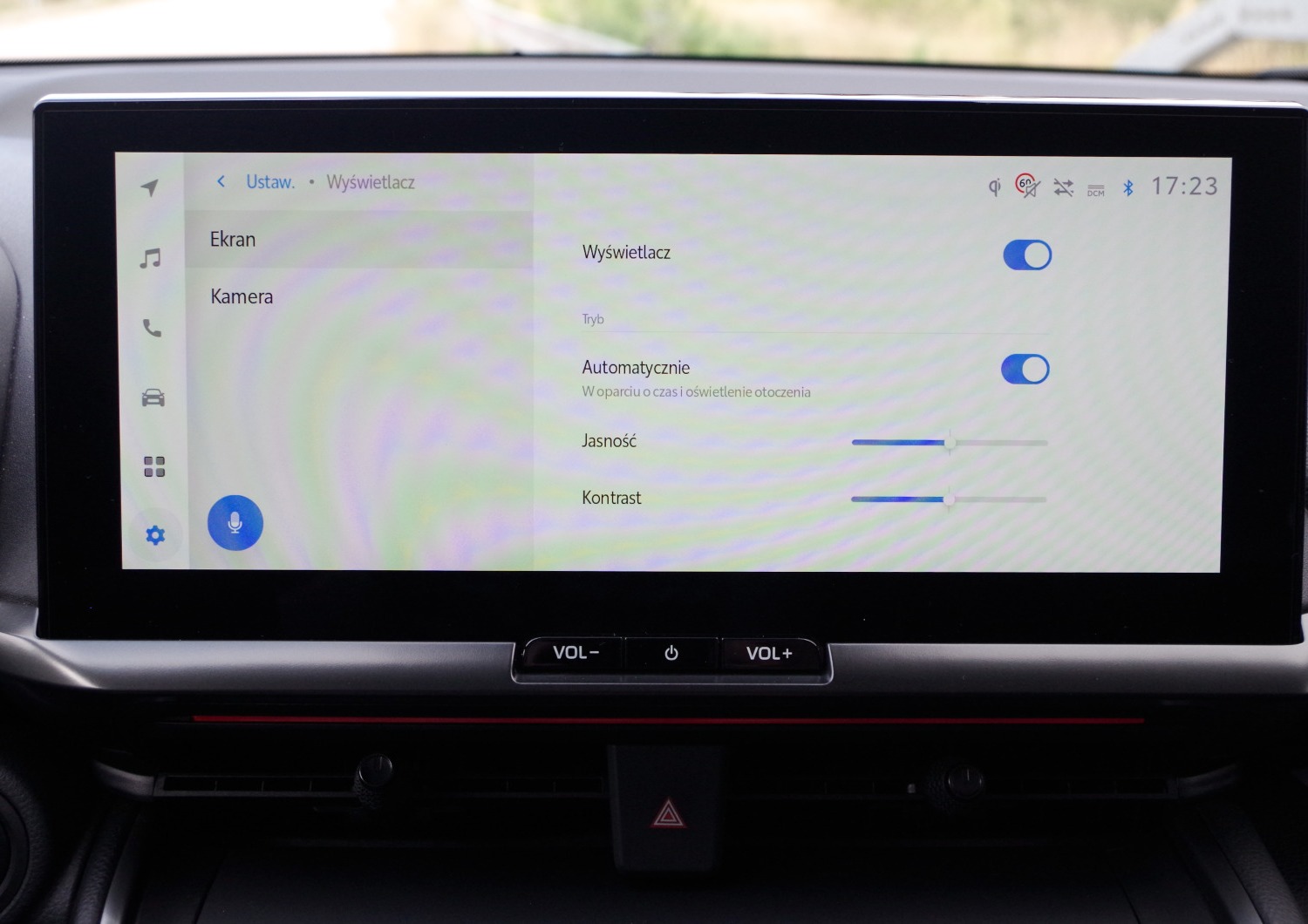 Toyota-CH-R-Plug-in-D56