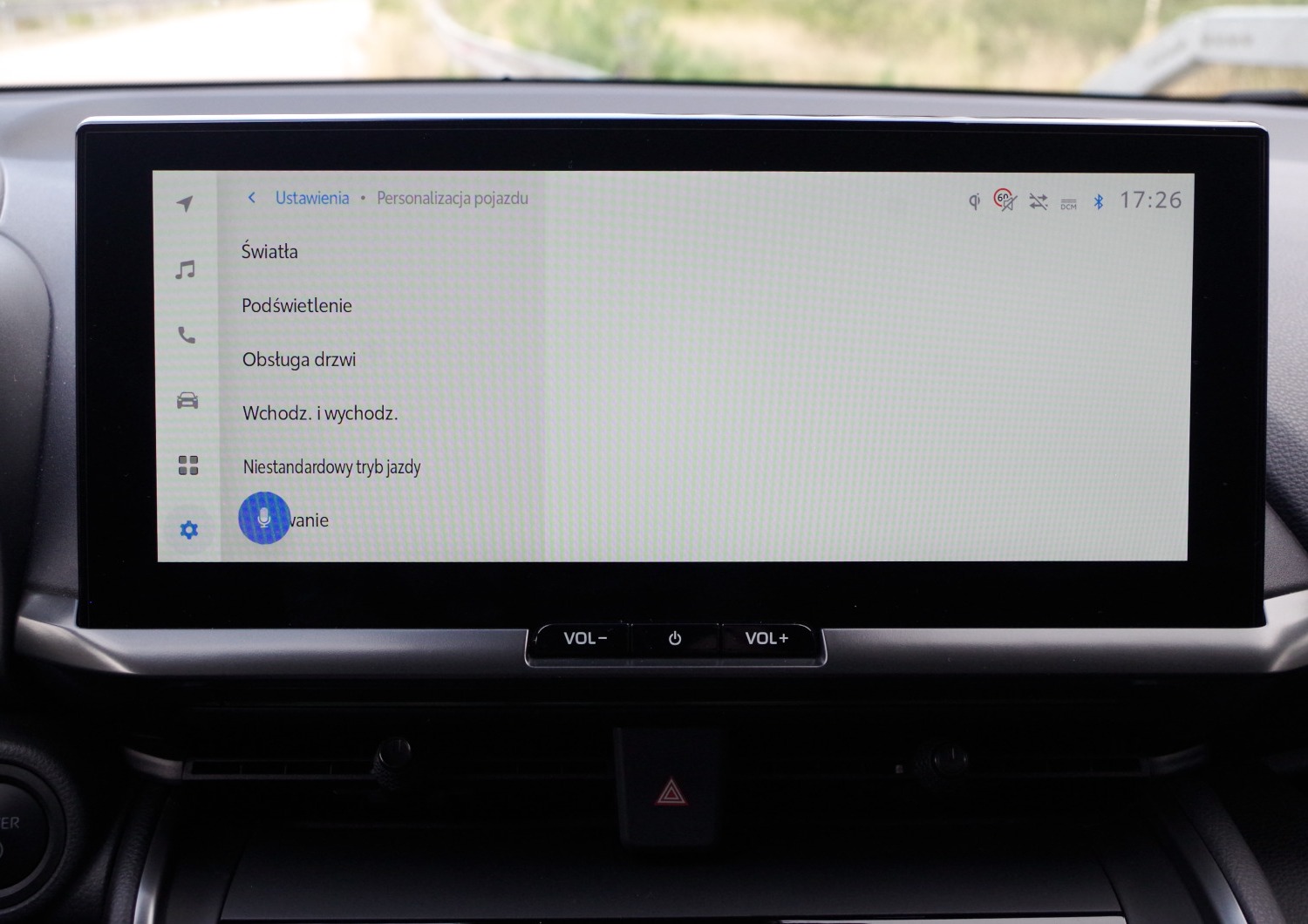 Toyota-CH-R-Plug-in-D69