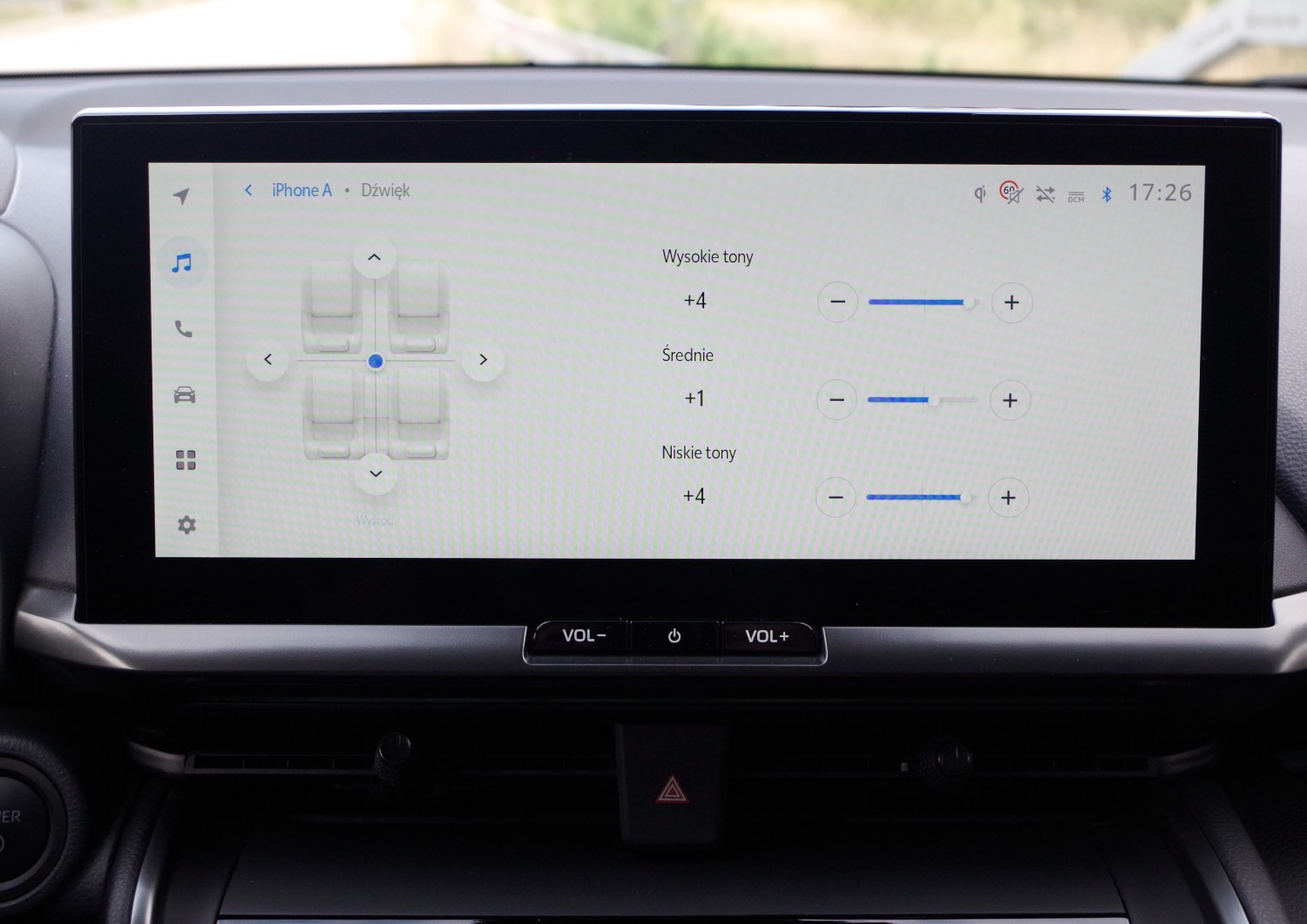 Toyota-CH-R-Plug-in-D73