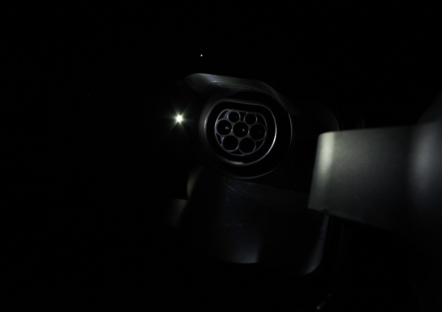 Toyota-CH-R-Plug-in-F20