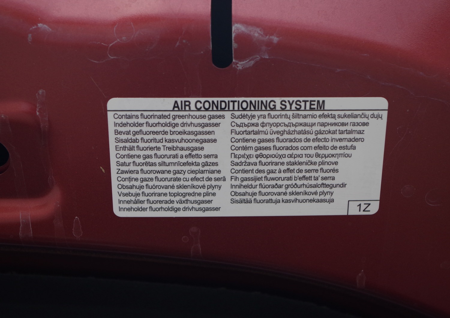 Toyota-CH-R-Plug-in-F7