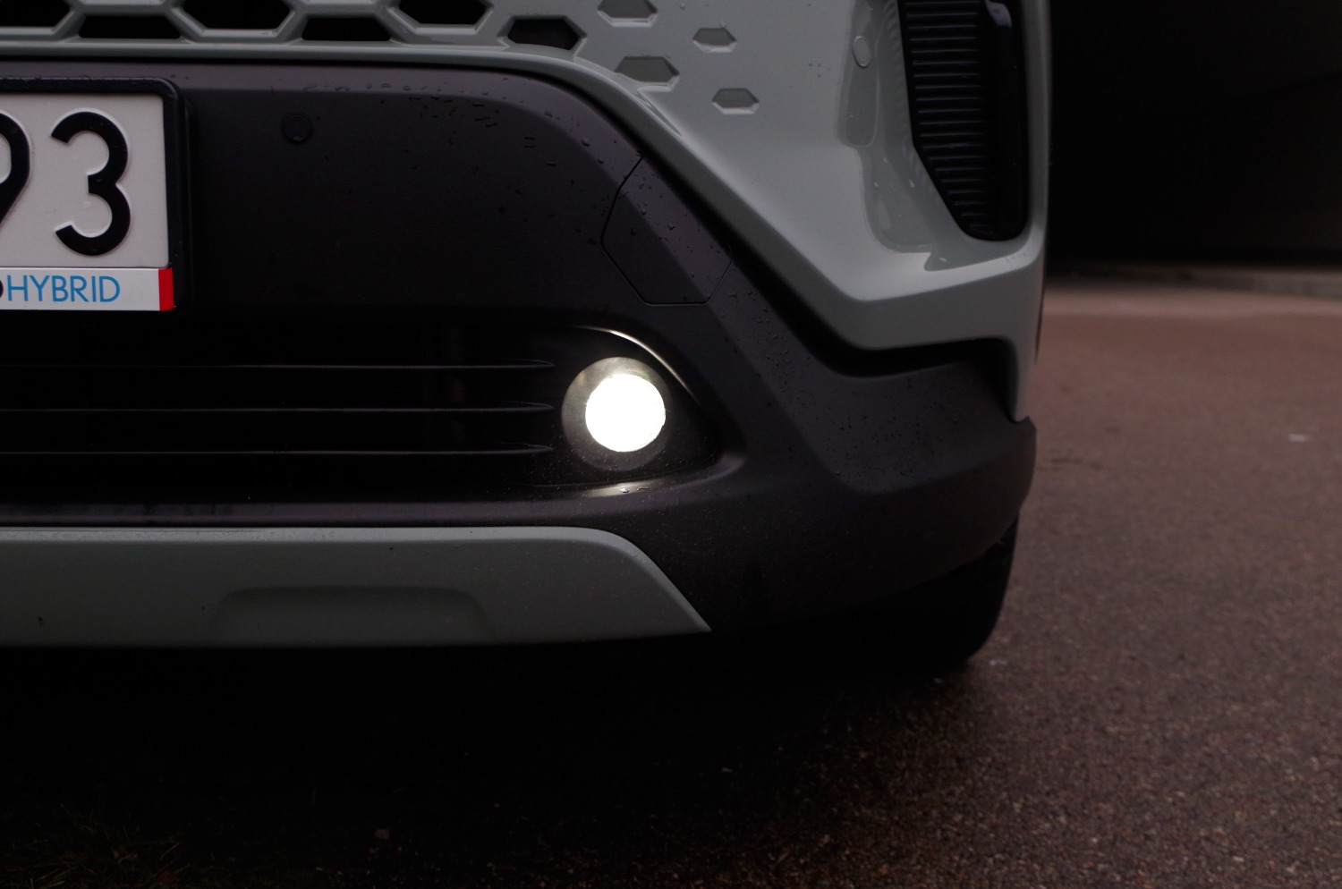 Toyota-Corolla-Cross-1.8-Hybrid-140-KM-4X2-Style-A11