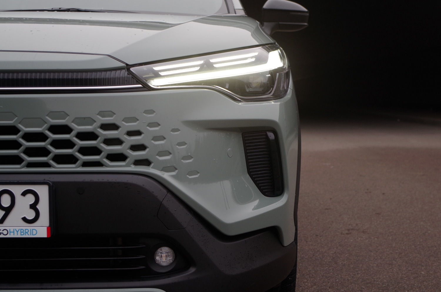 Toyota-Corolla-Cross-1.8-Hybrid-140-KM-4X2-Style-A18