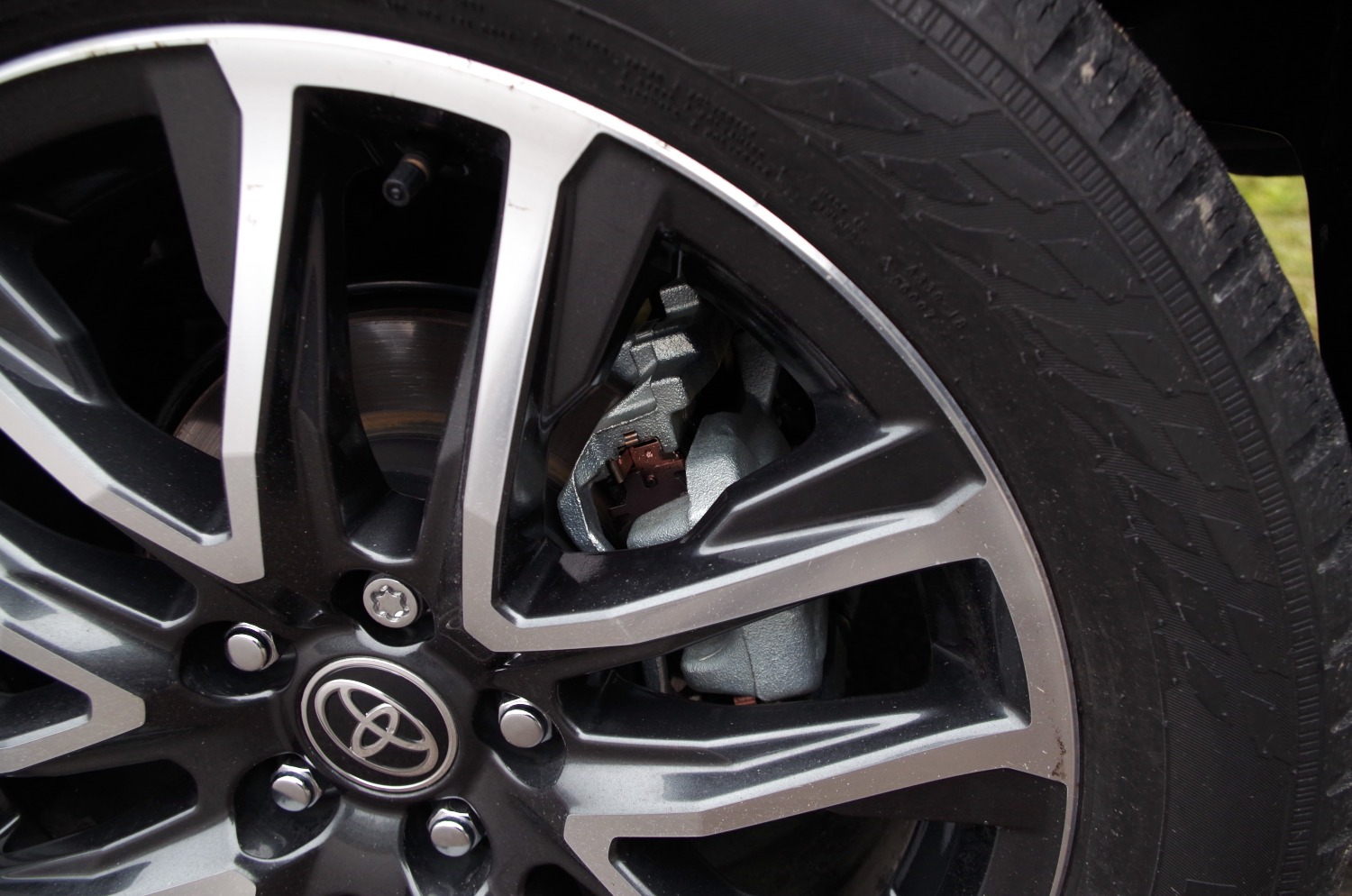 Toyota-Corolla-Cross-1.8-Hybrid-140-KM-4X2-Style-A29