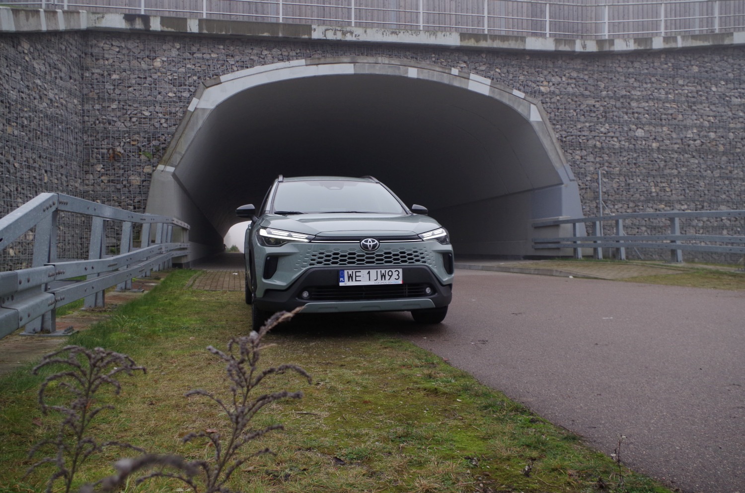 Toyota-Corolla-Cross-1.8-Hybrid-140-KM-4X2-Style-A42