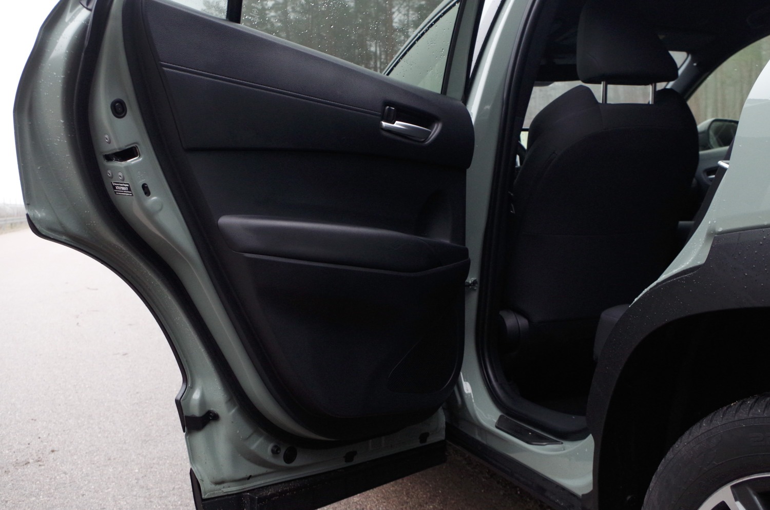 Toyota-Corolla-Cross-1.8-Hybrid-140-KM-4X2-Style-B24