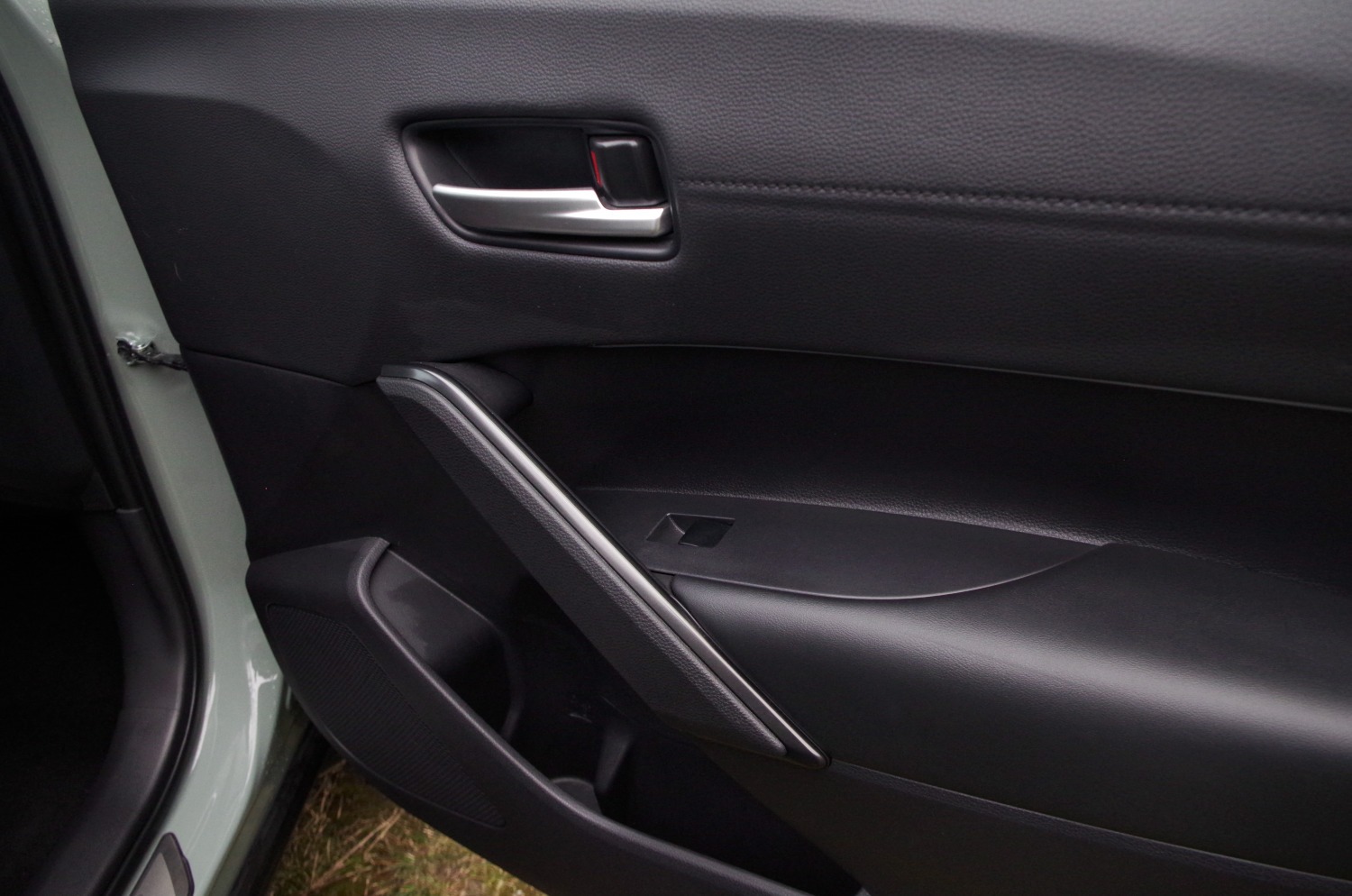 Toyota-Corolla-Cross-1.8-Hybrid-140-KM-4X2-Style-B36