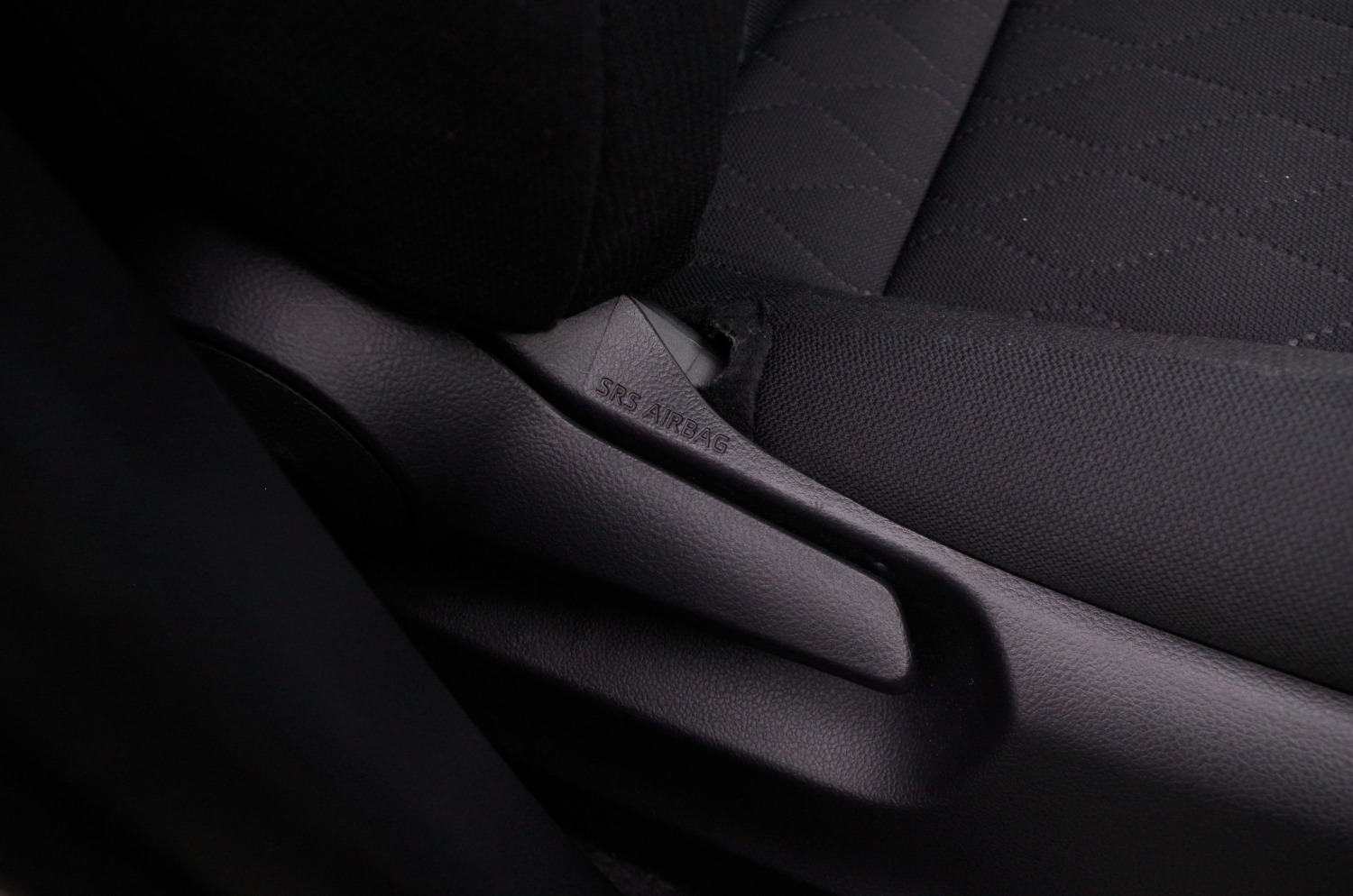 Toyota-Corolla-Cross-1.8-Hybrid-140-KM-4X2-Style-B46