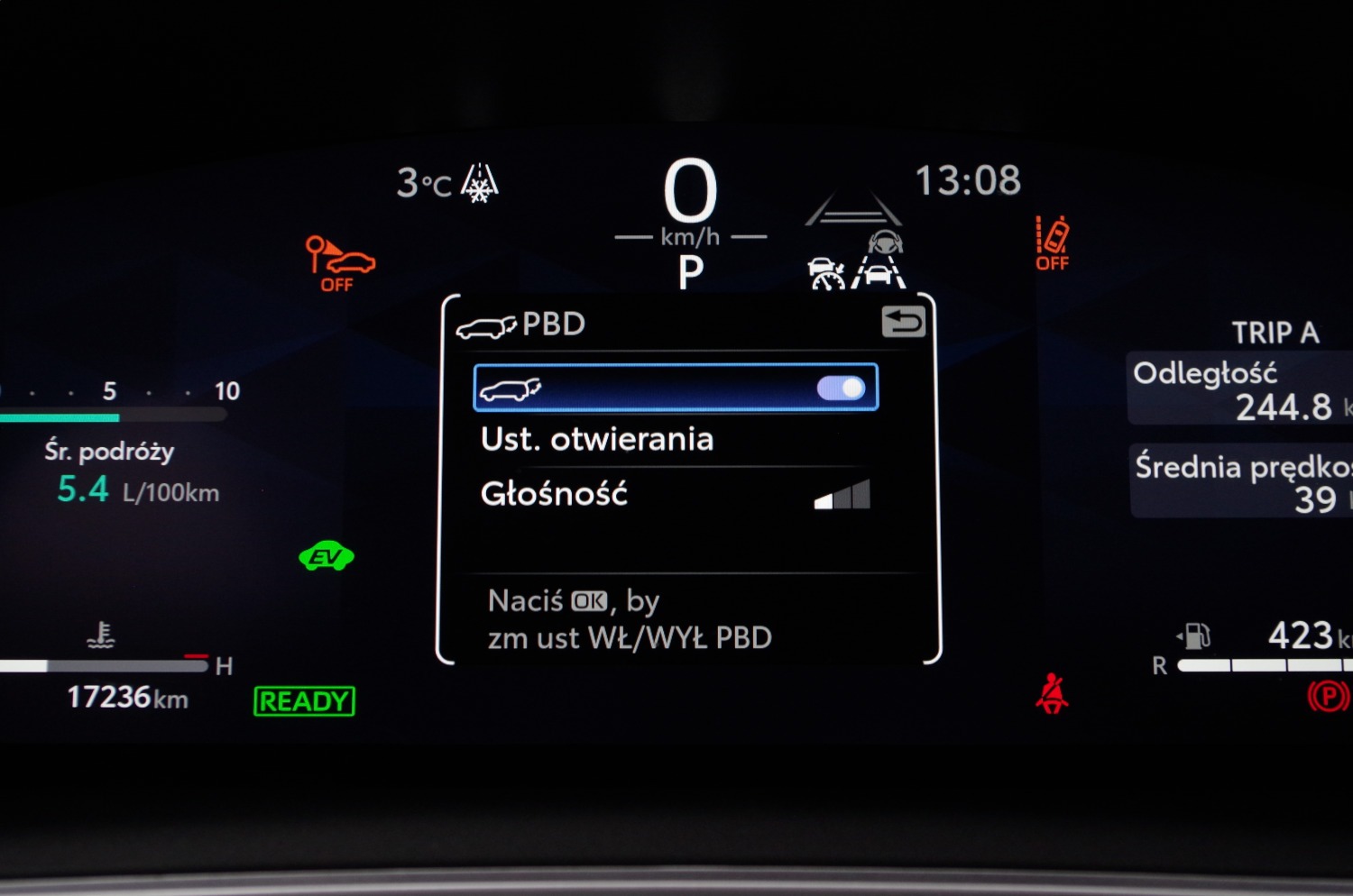 Toyota-Corolla-Cross-1.8-Hybrid-140-KM-4X2-Style-C14