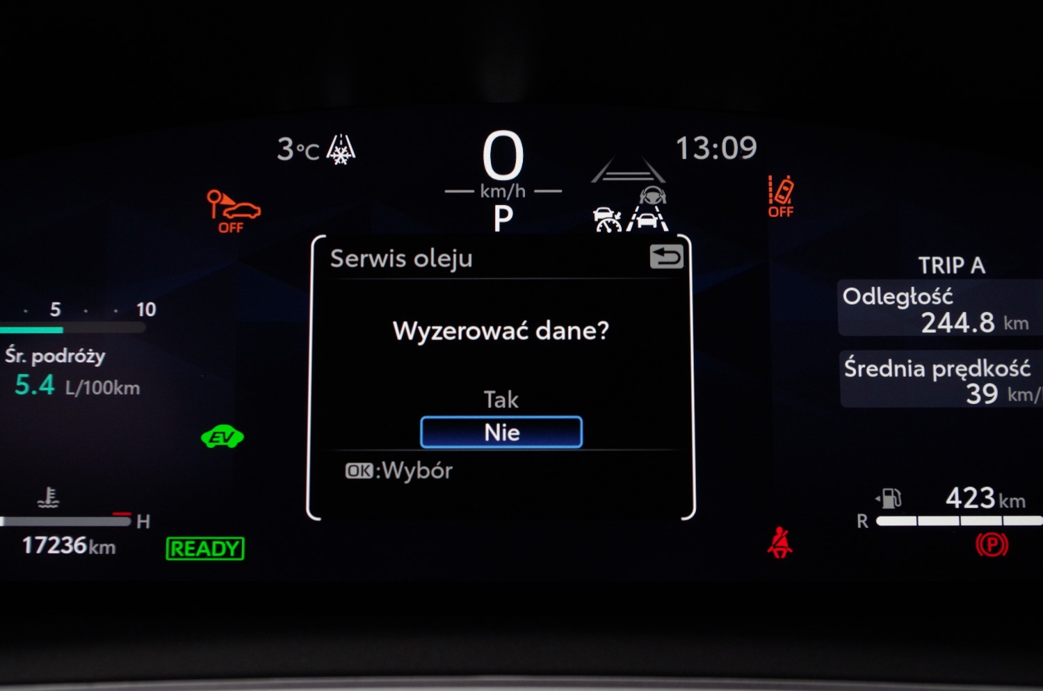 Toyota-Corolla-Cross-1.8-Hybrid-140-KM-4X2-Style-C17