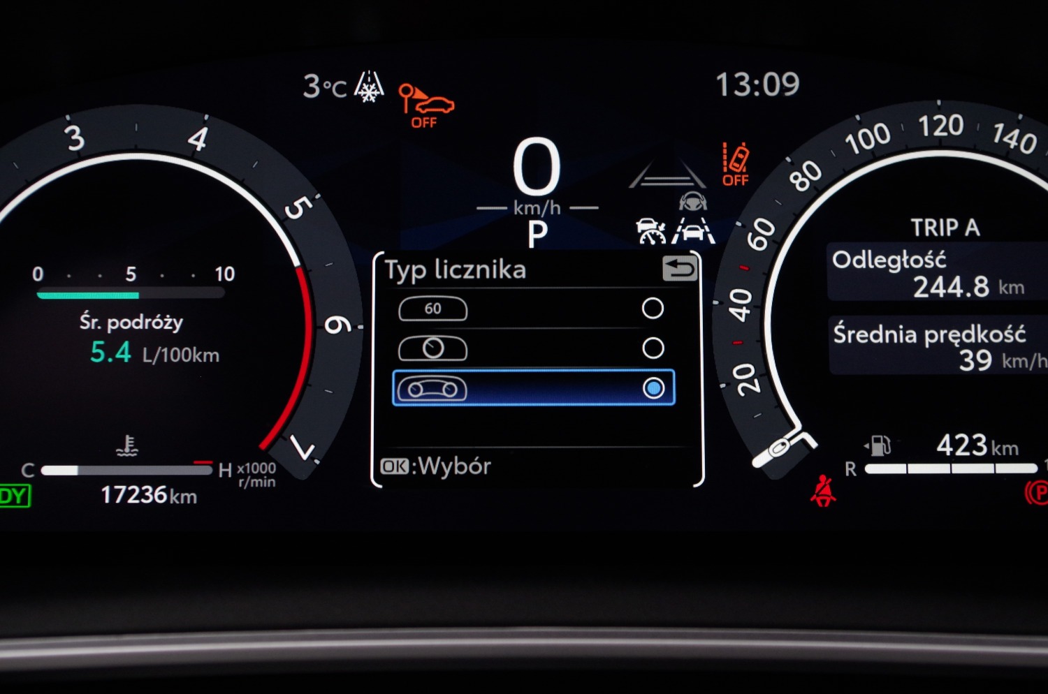 Toyota-Corolla-Cross-1.8-Hybrid-140-KM-4X2-Style-C21