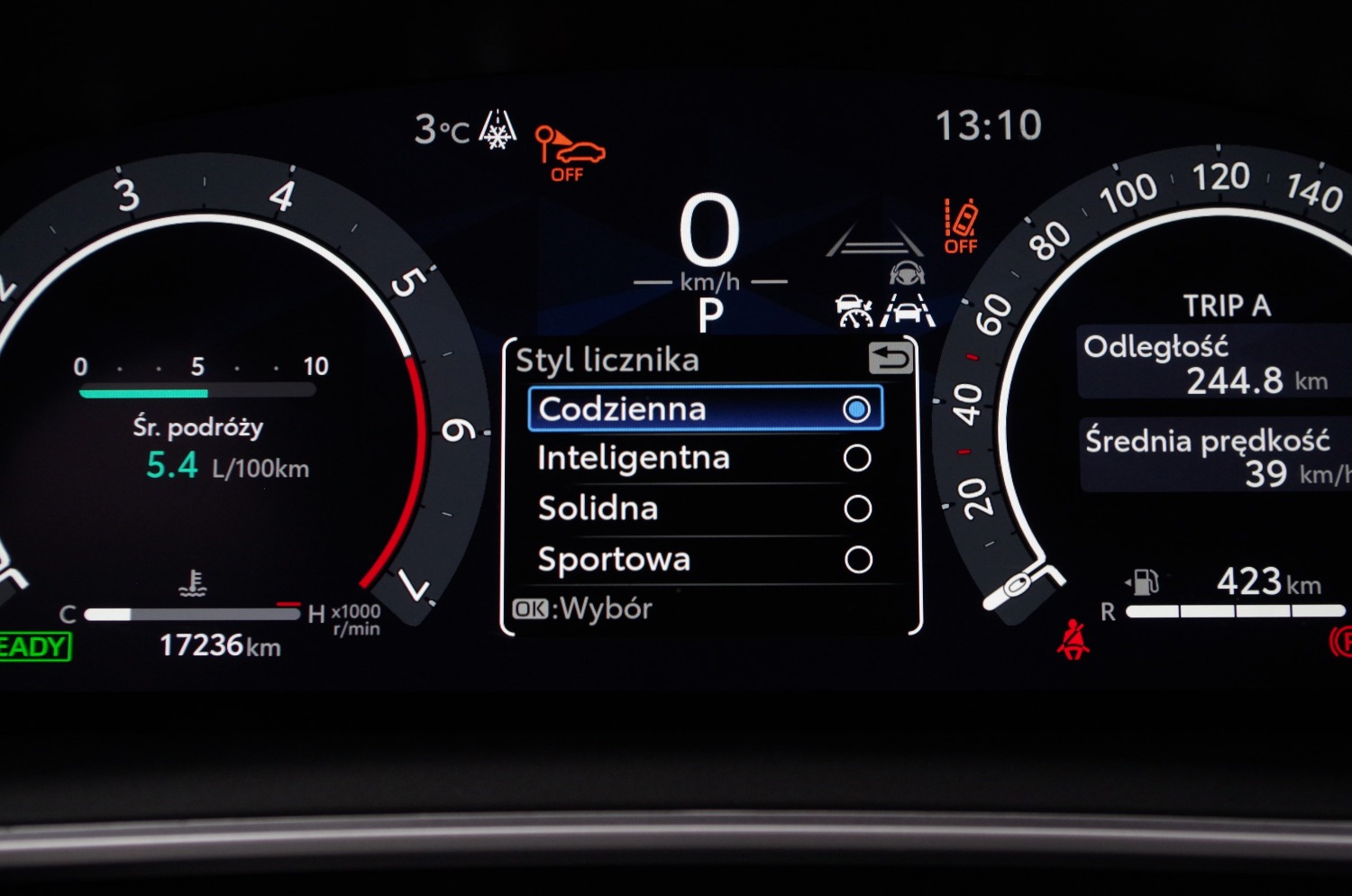 Toyota-Corolla-Cross-1.8-Hybrid-140-KM-4X2-Style-C22