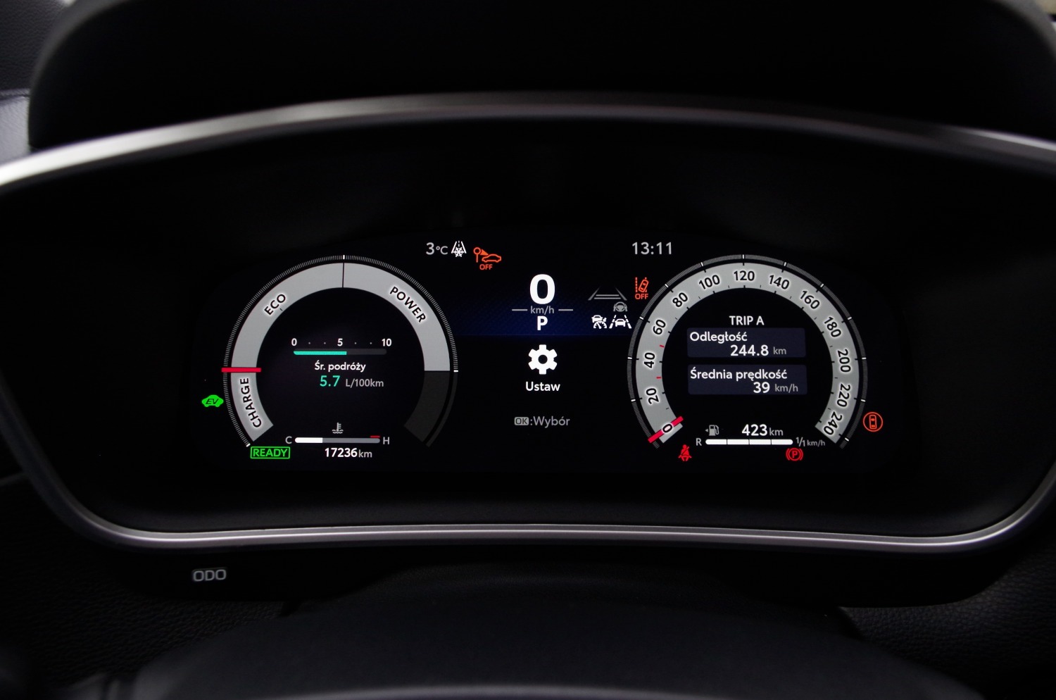 Toyota-Corolla-Cross-1.8-Hybrid-140-KM-4X2-Style-C30