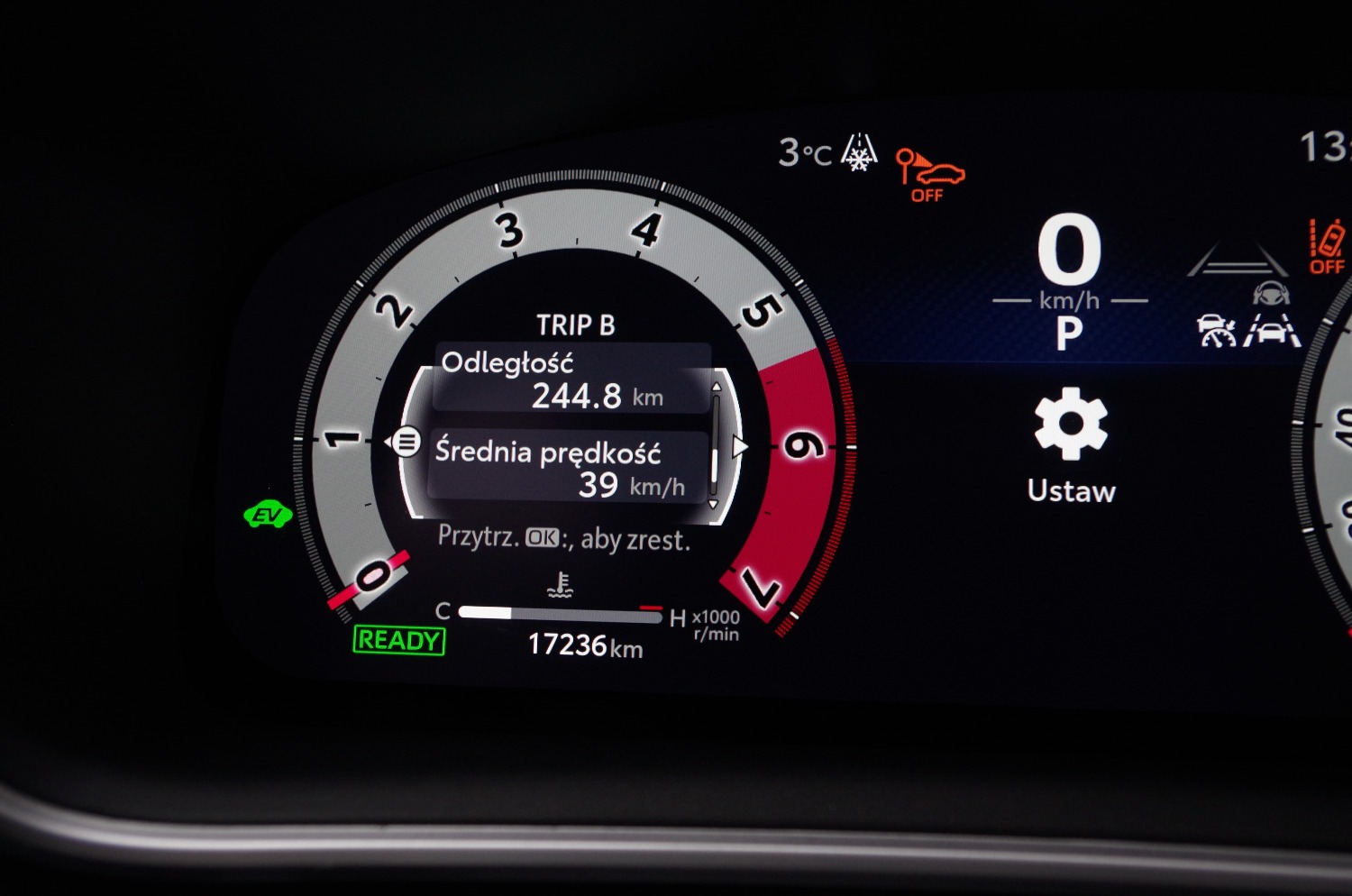 Toyota-Corolla-Cross-1.8-Hybrid-140-KM-4X2-Style-C40