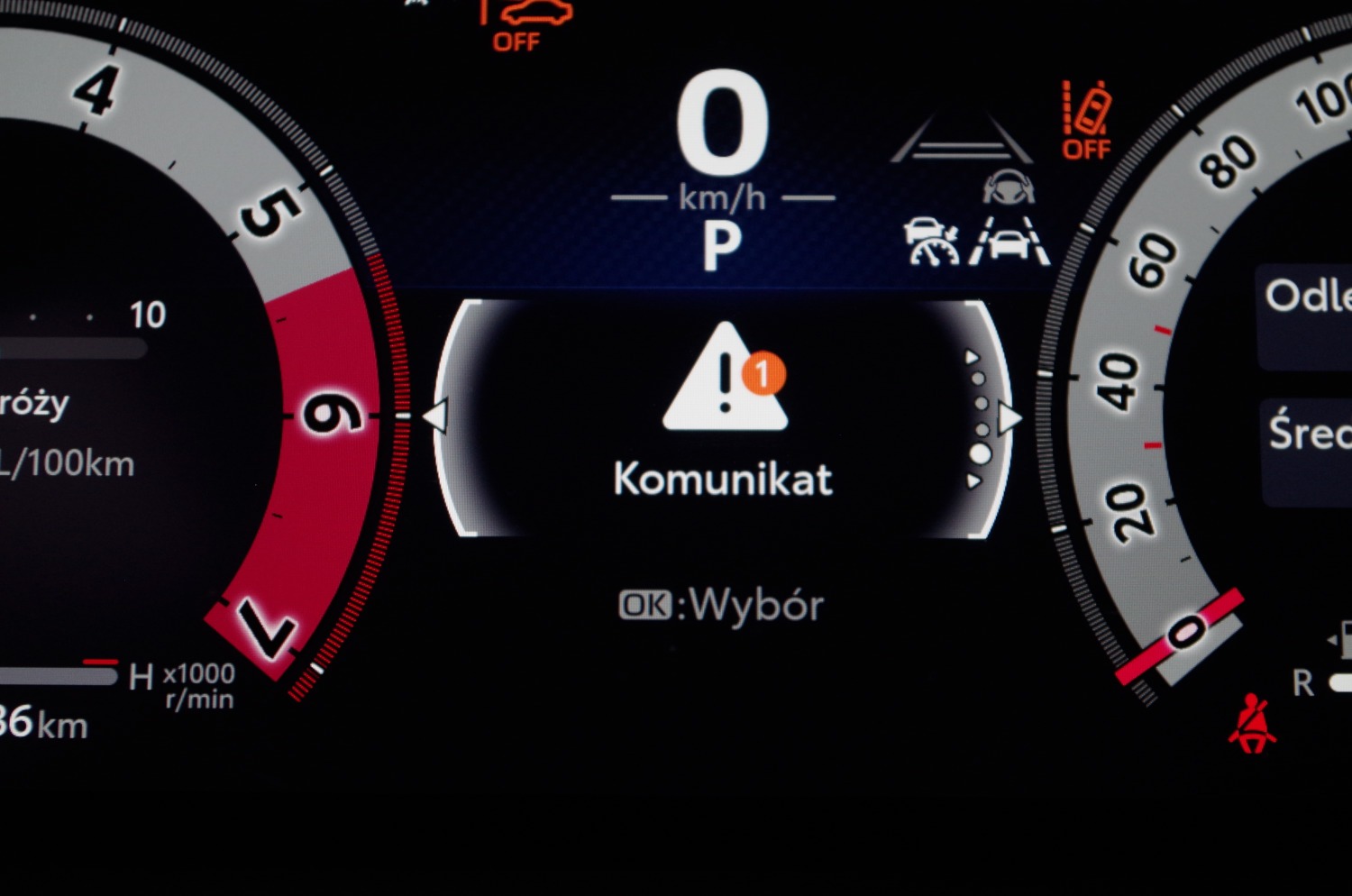 Toyota-Corolla-Cross-1.8-Hybrid-140-KM-4X2-Style-C45