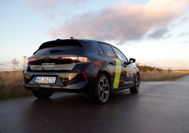 nowy Opel Astra 2022 zdjęcia