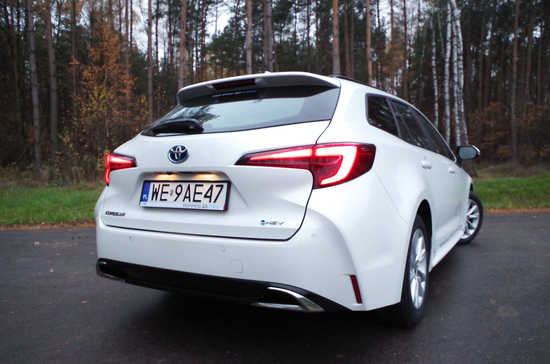 Toyota Corolla Touring Sports 1.8 Hybrid 140 KM 4×2 Comfort