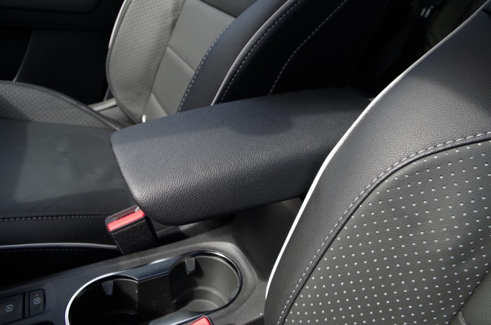 Mitsubishi Grandis M Hybrid 1.3 7DCT 140 KM Instyle B75
