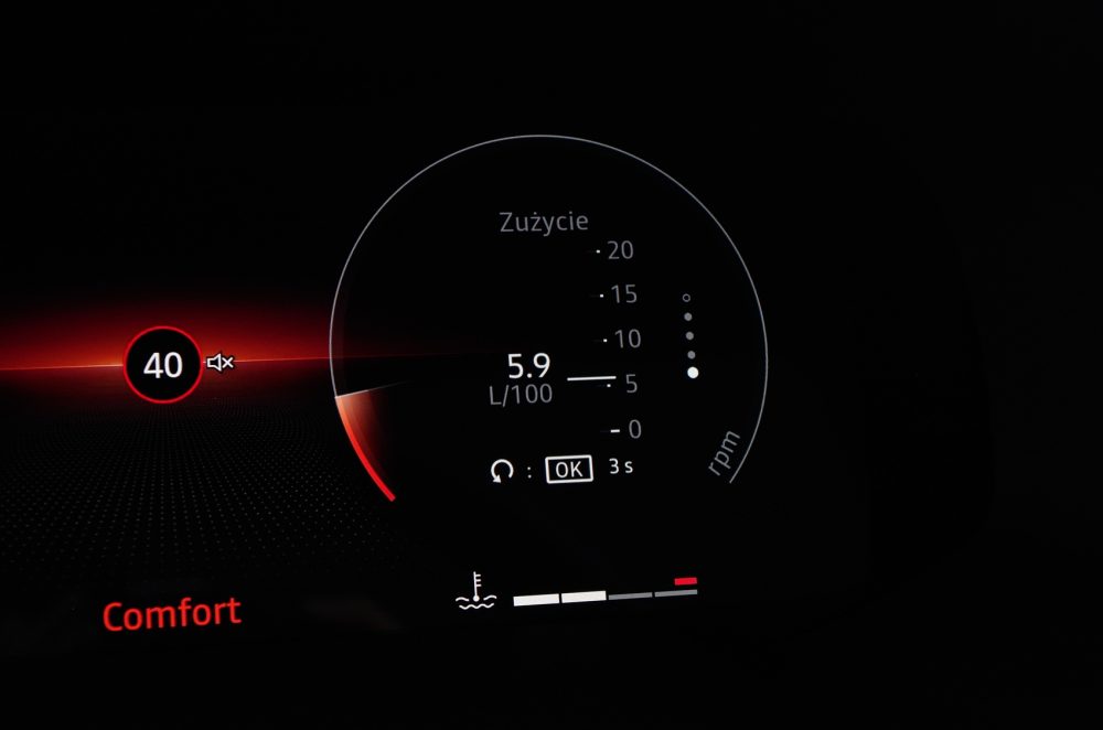 Mitsubishi Grandis M Hybrid 1.3 7DCT 140 KM Instyle C10