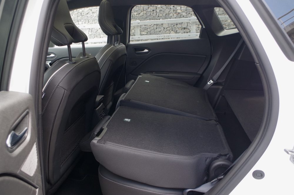 Mitsubishi Grandis M Hybrid 1.3 7DCT 140 KM Instyle E08