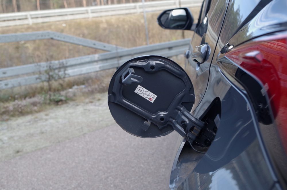 Toyota Yaris 1.5 Hybrid Dynamic Force 130 KM e-CVT GR SPORT A15