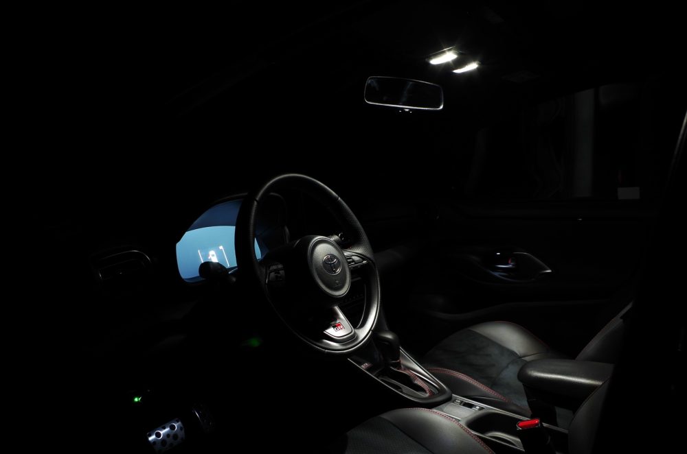 Toyota Yaris 1.5 Hybrid Dynamic Force 130 KM e-CVT GR SPORT B01