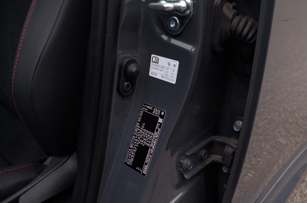 Toyota Yaris 1.5 Hybrid Dynamic Force 130 KM e-CVT GR SPORT B09