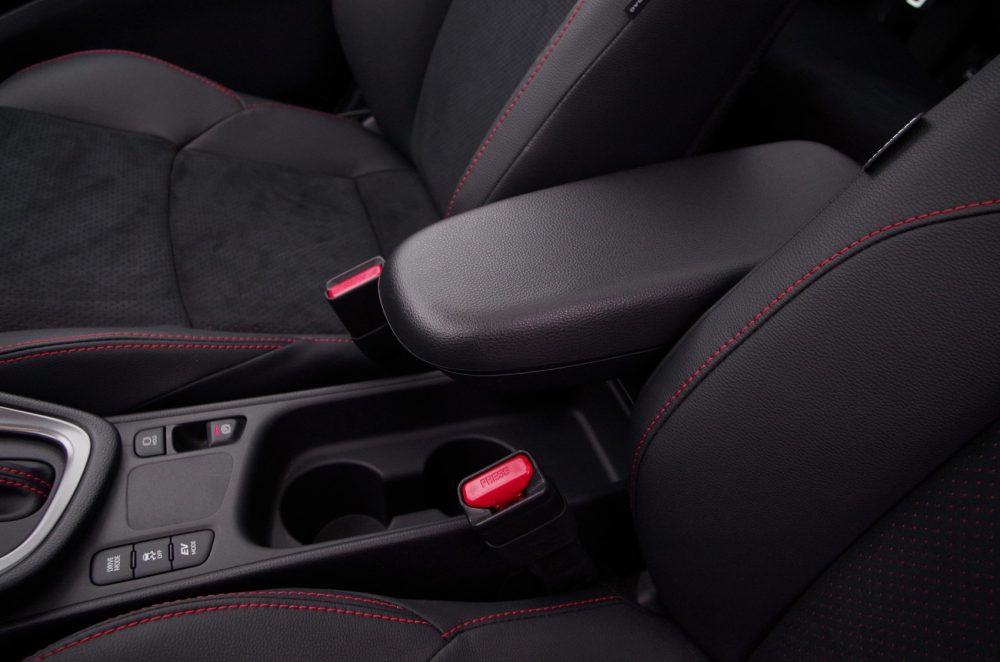 Toyota Yaris 1.5 Hybrid Dynamic Force 130 KM e-CVT GR SPORT B23