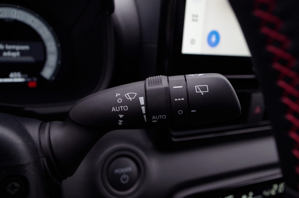 Toyota Yaris 1.5 Hybrid Dynamic Force 130 KM e-CVT GR SPORT B41