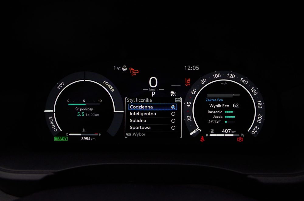 Toyota Yaris 1.5 Hybrid Dynamic Force 130 KM e-CVT GR SPORT C05