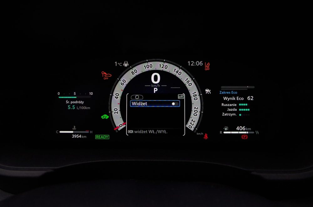 Toyota Yaris 1.5 Hybrid Dynamic Force 130 KM e-CVT GR SPORT C07