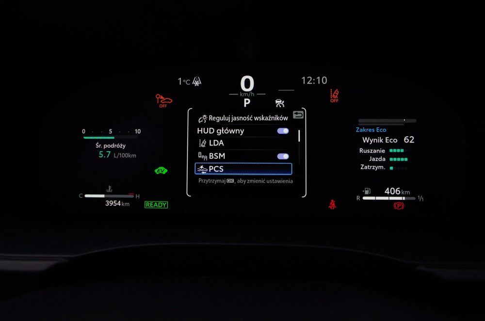 Toyota Yaris 1.5 Hybrid Dynamic Force 130 KM e-CVT GR SPORT C30