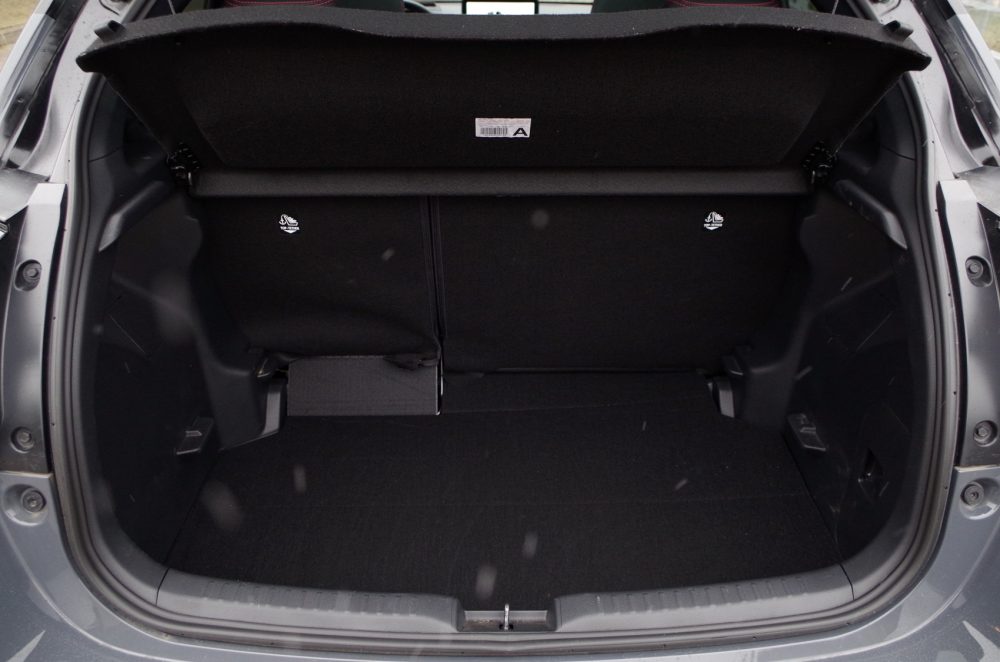 Toyota Yaris 1.5 Hybrid Dynamic Force 130 KM e-CVT GR SPORT E06