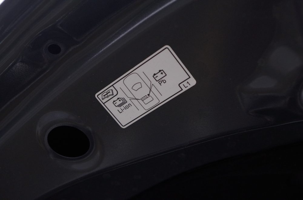 Toyota Yaris 1.5 Hybrid Dynamic Force 130 KM e-CVT GR SPORT F17