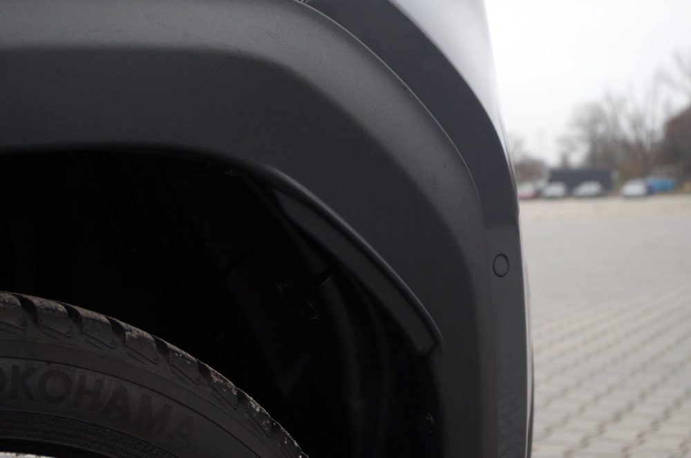 Toyota Yaris Cross 1.5 Hybrid Dynamic Force FWD 130 KM e-CVT GR SPORT A17