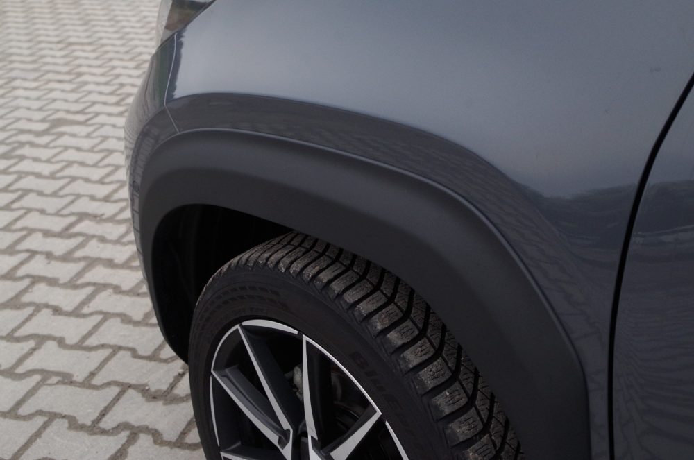 Toyota Yaris Cross 1.5 Hybrid Dynamic Force FWD 130 KM e-CVT GR SPORT A24