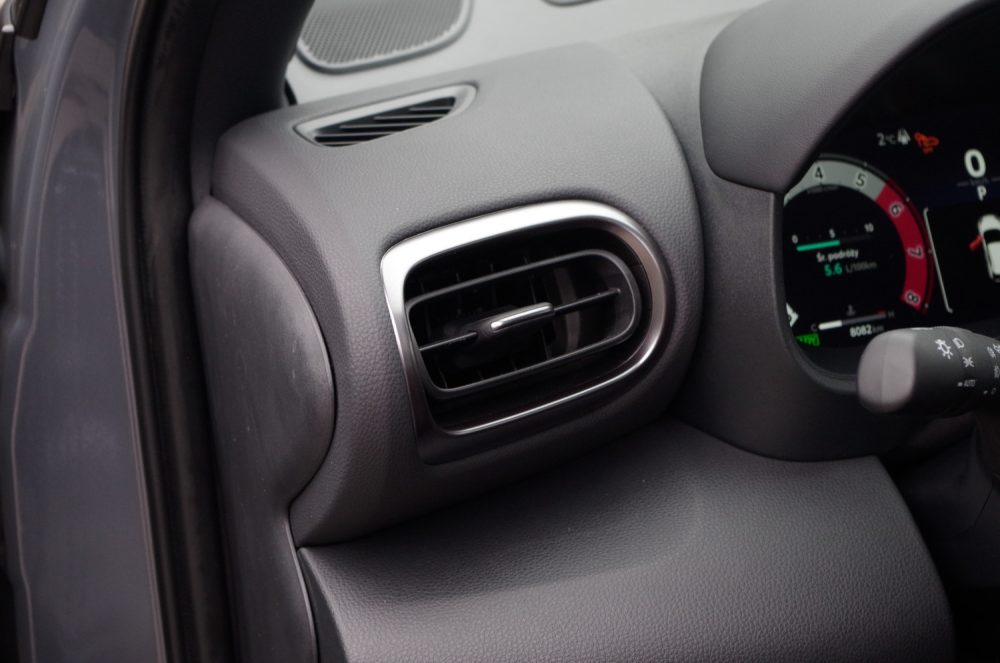 Toyota Yaris Cross 1.5 Hybrid Dynamic Force FWD 130 KM e-CVT GR SPORT B21