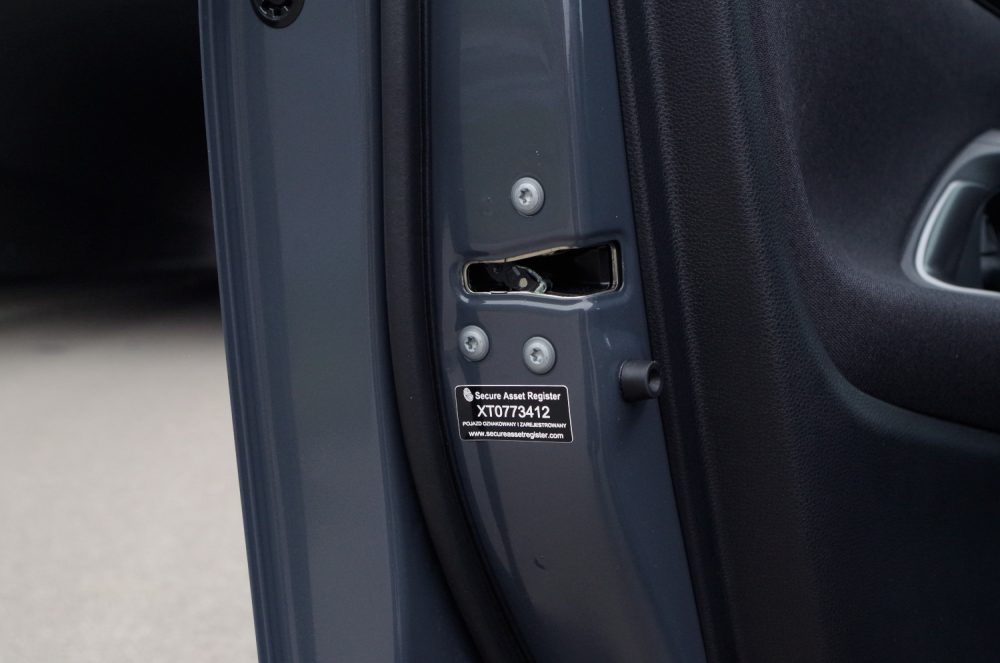 Toyota Yaris Cross 1.5 Hybrid Dynamic Force FWD 130 KM e-CVT GR SPORT B23