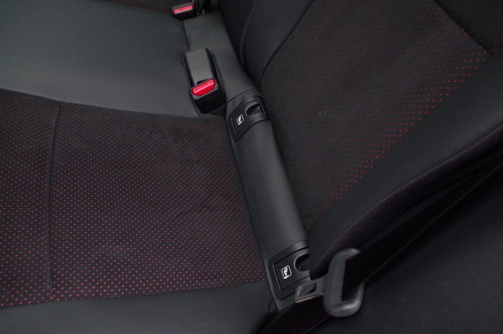 Toyota Yaris Cross 1.5 Hybrid Dynamic Force FWD 130 KM e-CVT GR SPORT B31