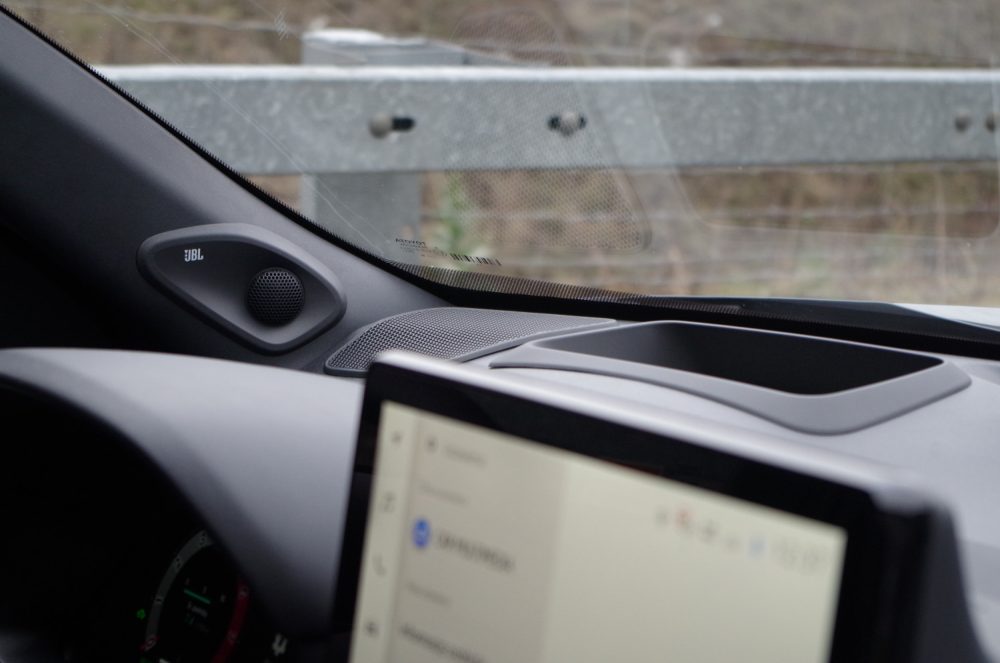 Toyota Yaris Cross 1.5 Hybrid Dynamic Force FWD 130 KM e-CVT GR SPORT B64