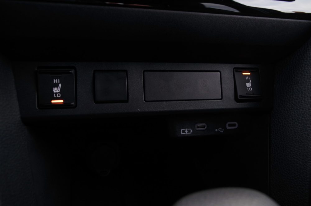 Toyota Yaris Cross 1.5 Hybrid Dynamic Force FWD 130 KM e-CVT GR SPORT B72