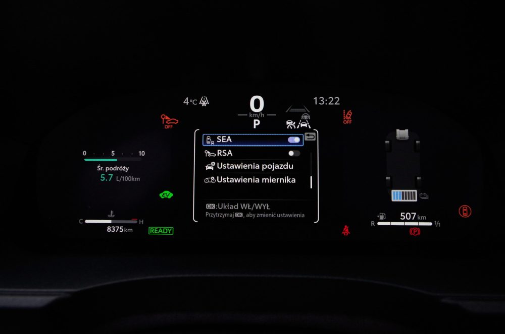 Toyota Yaris Cross 1.5 Hybrid Dynamic Force FWD 130 KM e-CVT GR SPORT C14