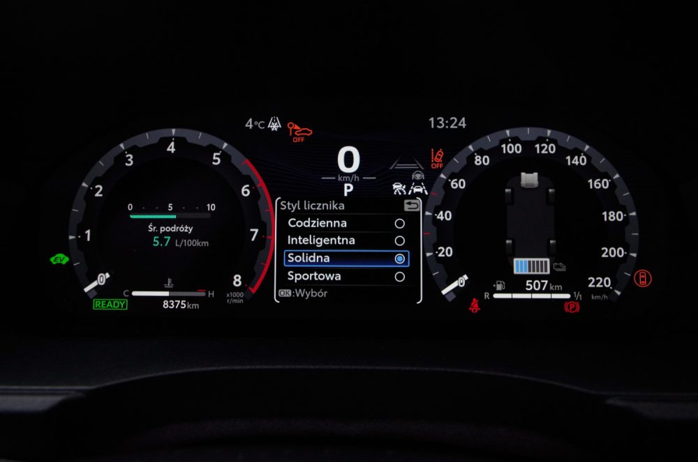 Toyota Yaris Cross 1.5 Hybrid Dynamic Force FWD 130 KM e-CVT GR SPORT C27