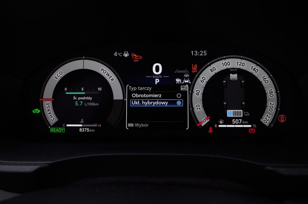 Toyota Yaris Cross 1.5 Hybrid Dynamic Force FWD 130 KM e-CVT GR SPORT C32