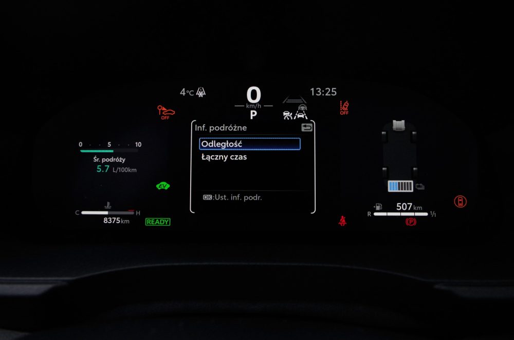 Toyota Yaris Cross 1.5 Hybrid Dynamic Force FWD 130 KM e-CVT GR SPORT C36