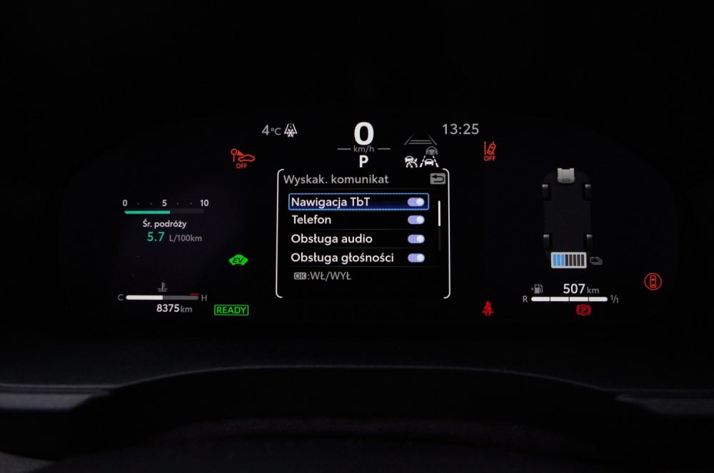 Toyota Yaris Cross 1.5 Hybrid Dynamic Force FWD 130 KM e-CVT GR SPORT C38