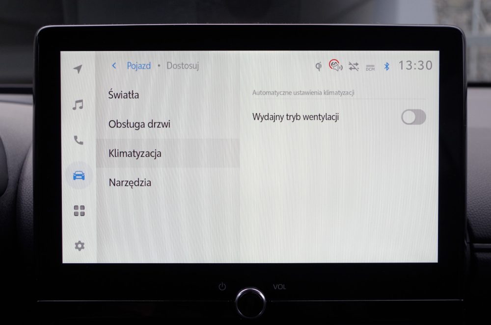 Toyota Yaris Cross 1.5 Hybrid Dynamic Force FWD 130 KM e-CVT GR SPORT D15