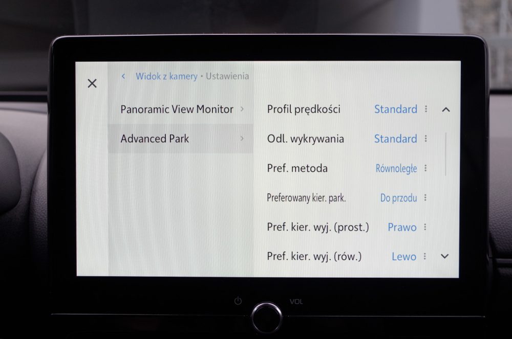 Toyota Yaris Cross 1.5 Hybrid Dynamic Force FWD 130 KM e-CVT GR SPORT D29