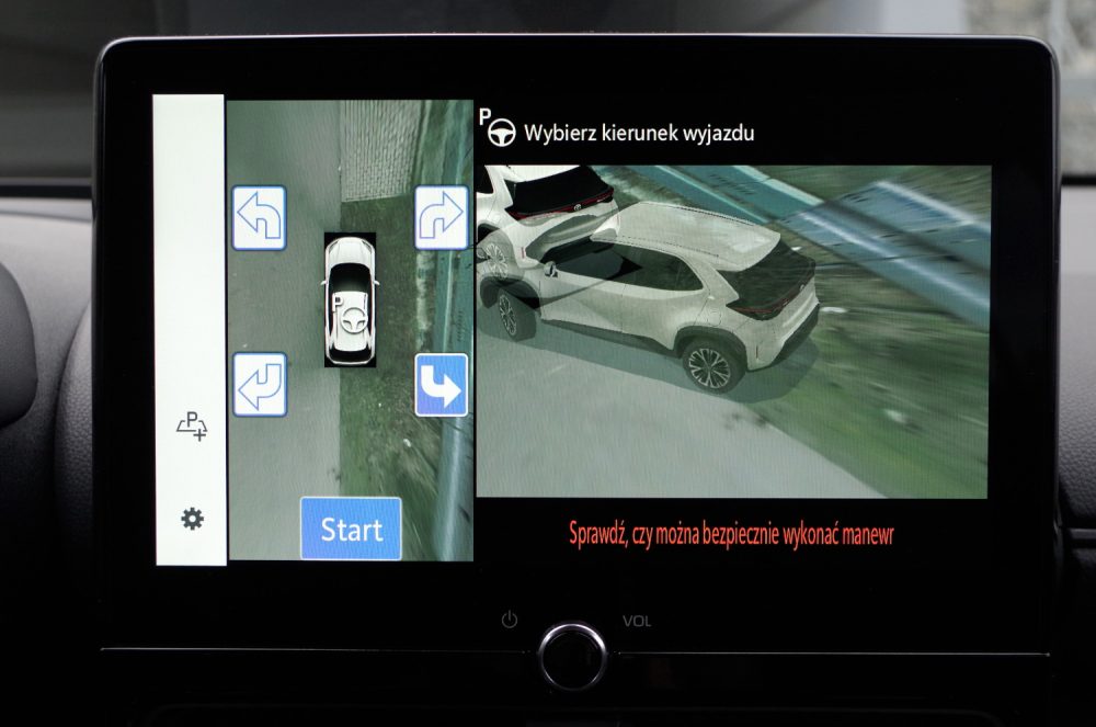 Toyota Yaris Cross 1.5 Hybrid Dynamic Force FWD 130 KM e-CVT GR SPORT D38