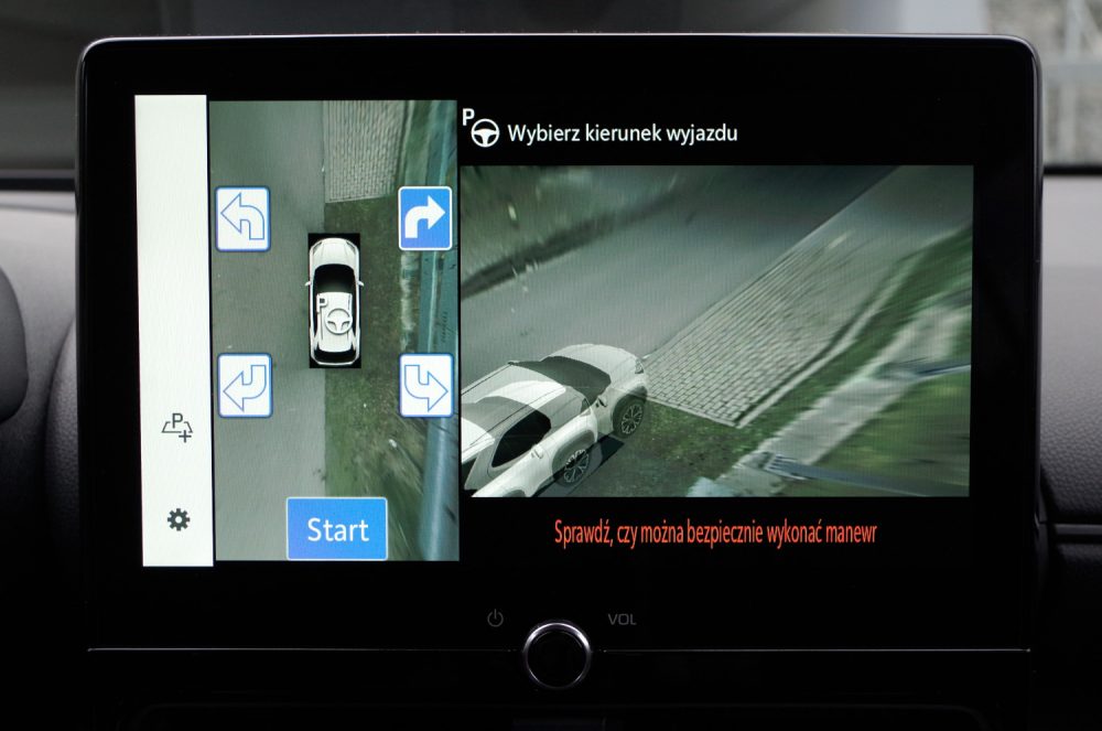 Toyota Yaris Cross 1.5 Hybrid Dynamic Force FWD 130 KM e-CVT GR SPORT D39